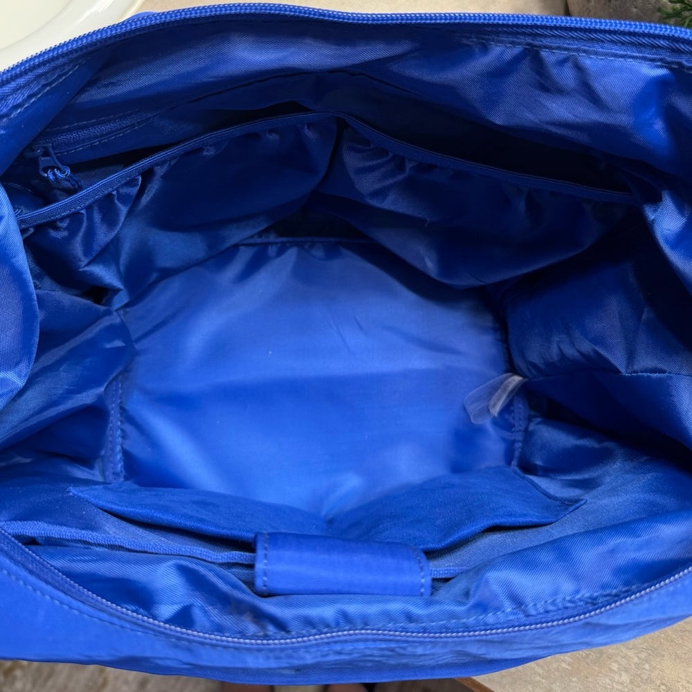 BÉIS Crescent Catchall in Colbalt Blue tote bag - Picture 5 of 5